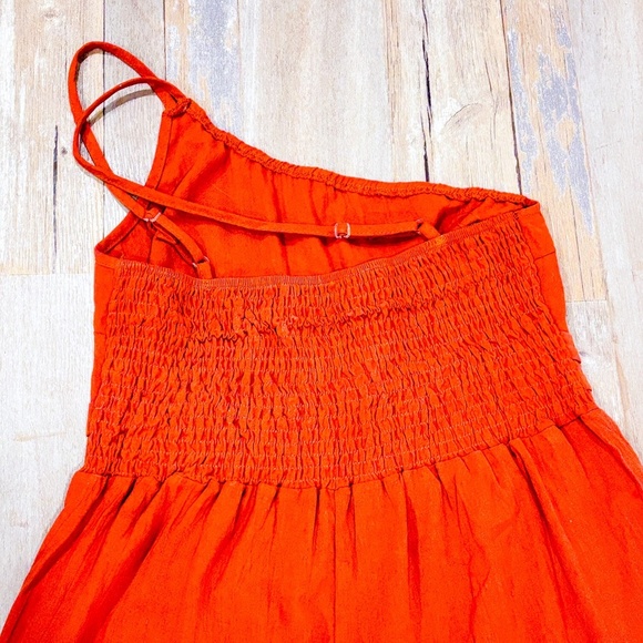 Orange jumpsuit - Picture 5 of 6